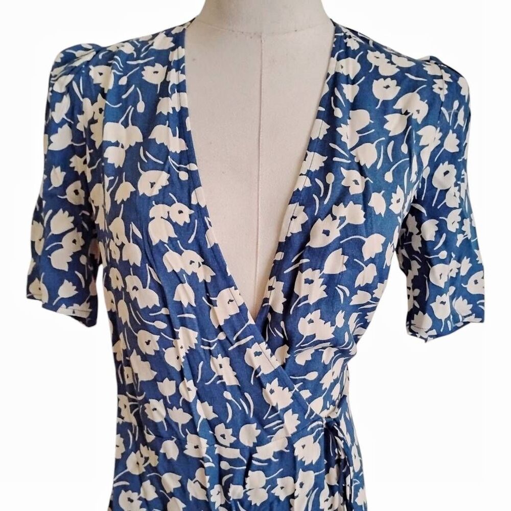 Reformation St. Laurent Wrap Dress Size XS - Picture 2 of 5
